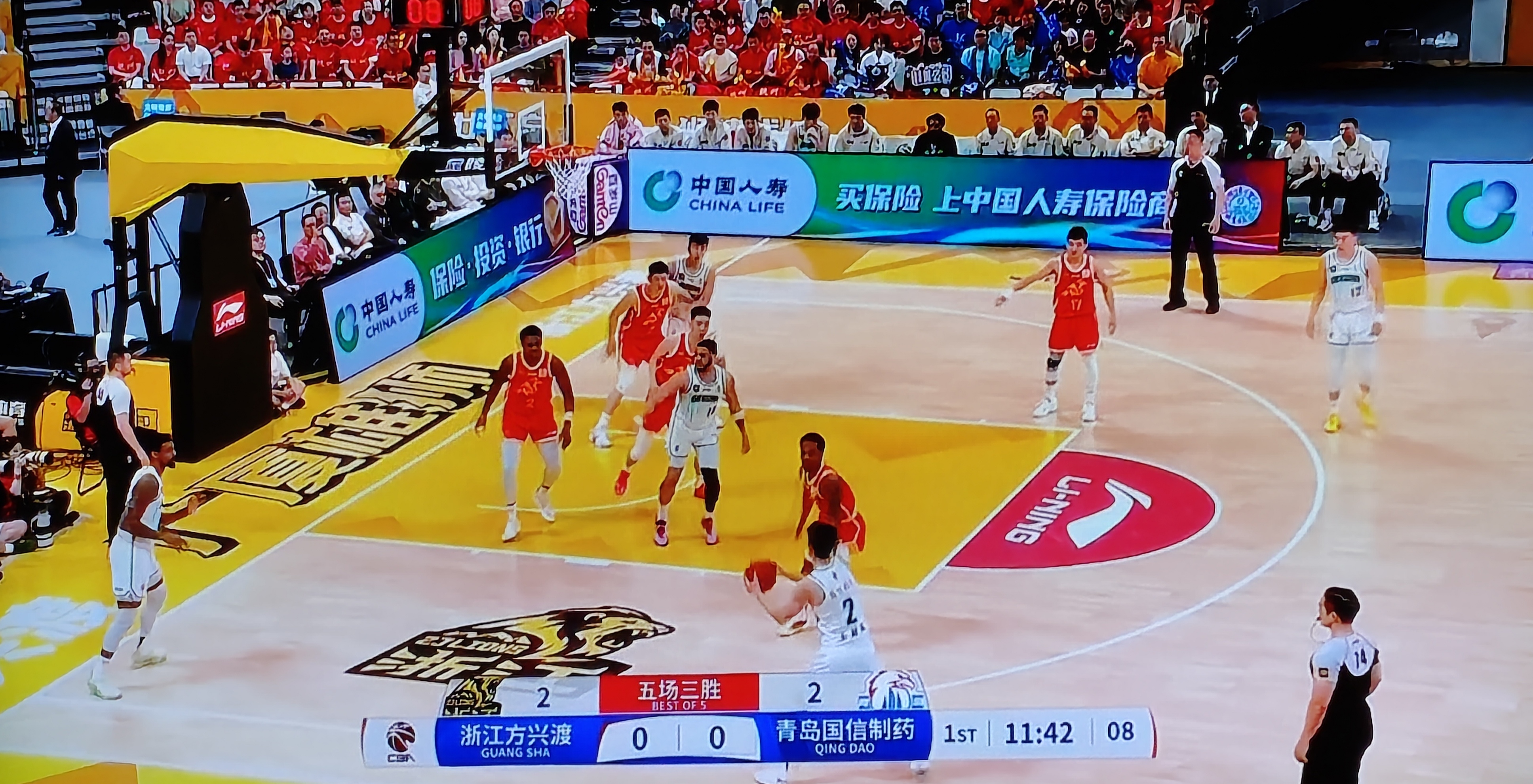 开云体育官网-包含今晚新疆广汇调整名单以备CBA季后赛；临场应变环节打磨；震撼外界；年轻球员得到机会的词条